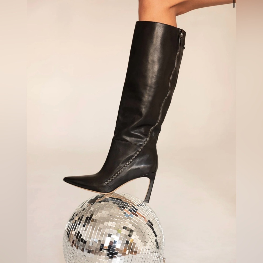 Sleek Black Heeled Boots
